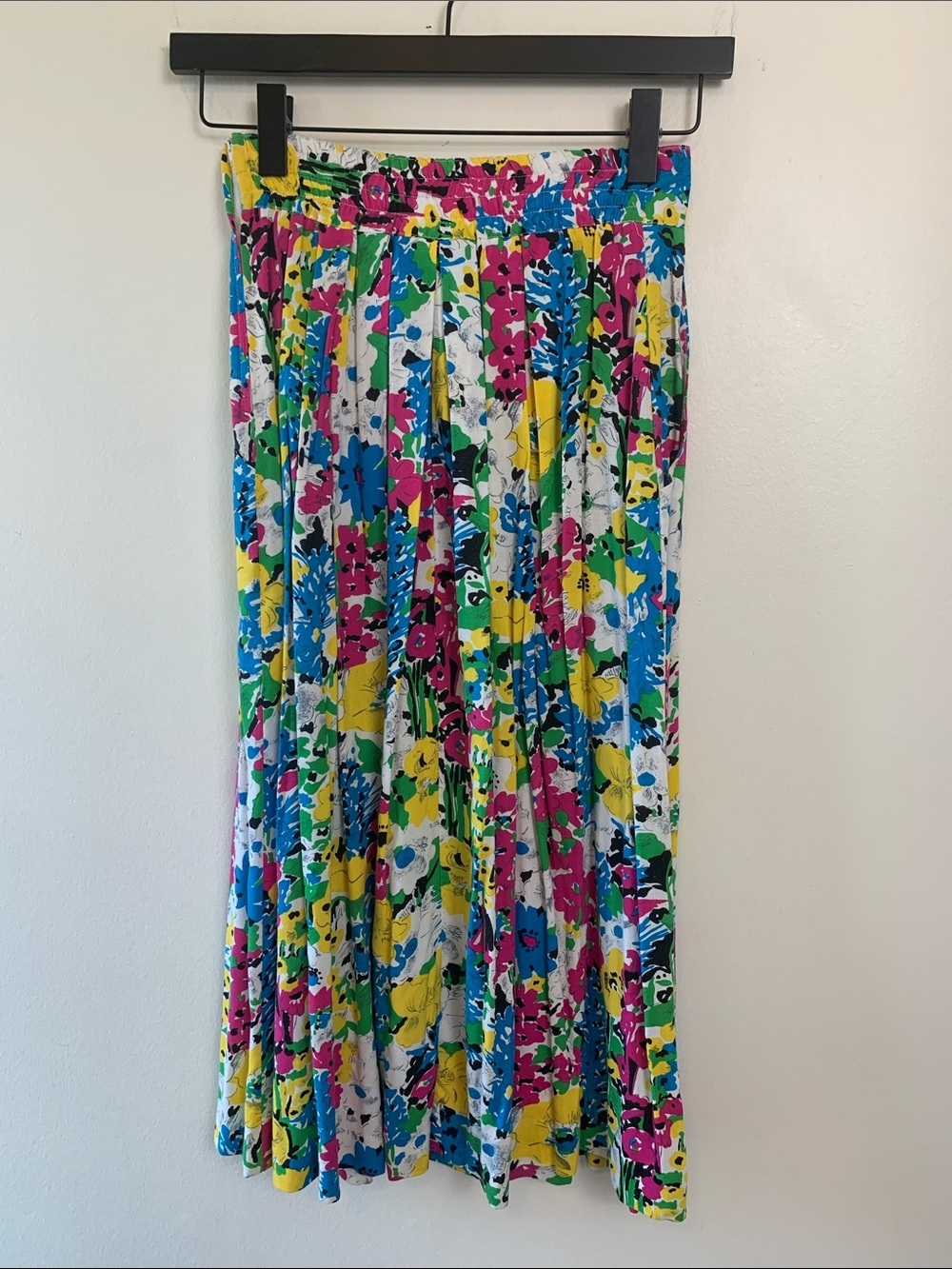 Vintage Pleated Floral Midi Skirt in Yellow, Blue, Pink & Green - Picture 5 of 12